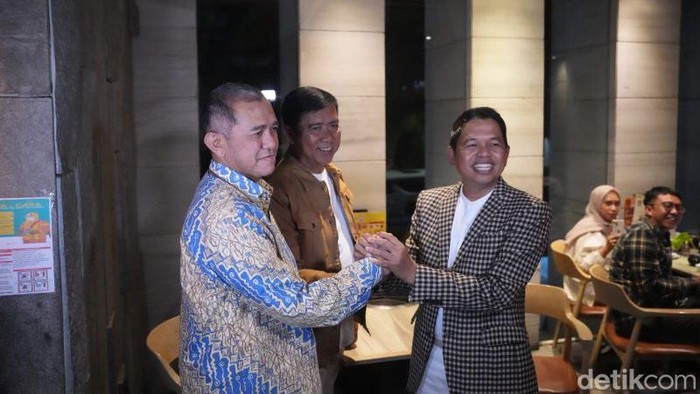 Catatan Pengamat Politik Usai Golkar Pinang Dedi Mulyadi di Pilgub Jabar